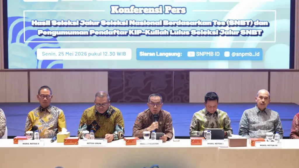 Menteri Pendidikan Tinggi, Sains, dan Teknologi (Mendiktisaintek) Brian Yuliarto Saat Konferensi Pers Pengumuman SNBT 2026